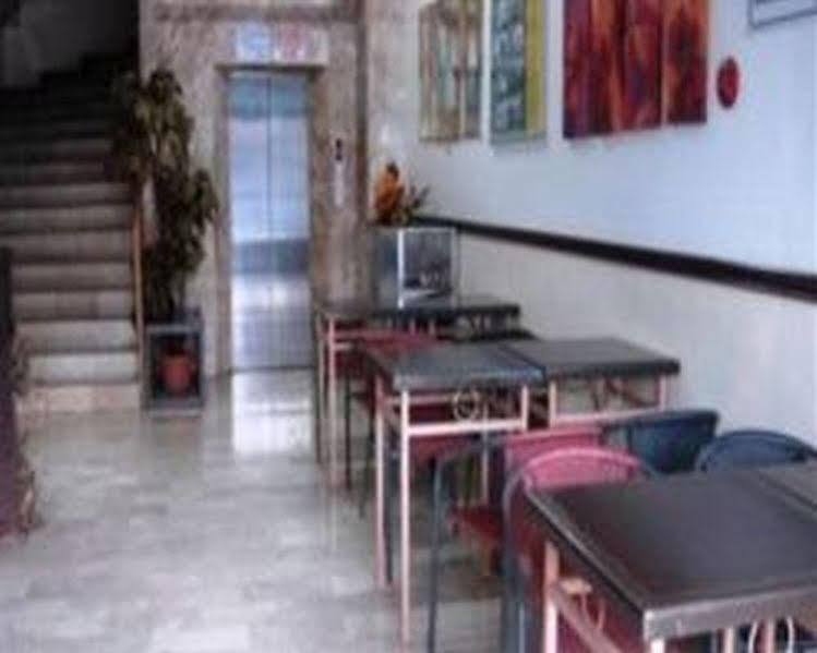 Gv Hotel - Valencia Екстер'єр фото