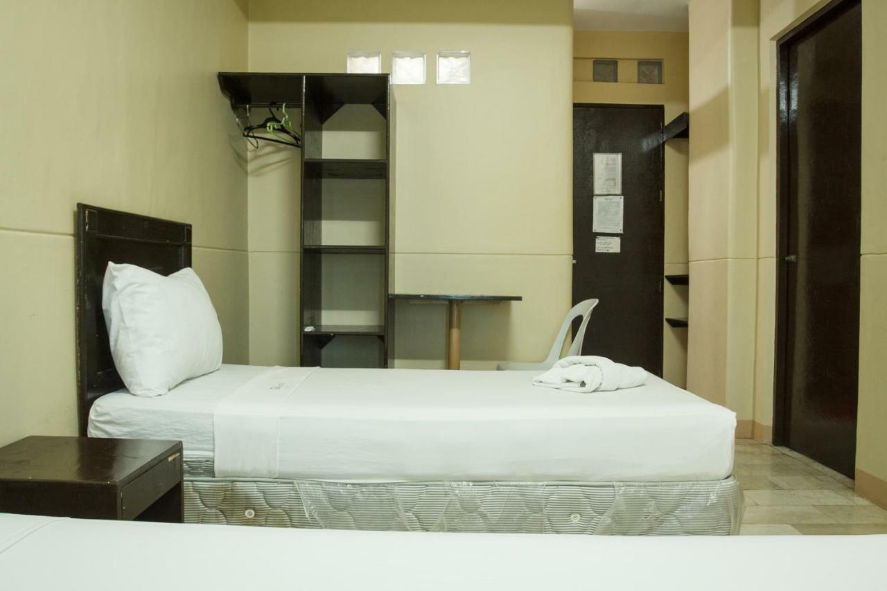 Gv Hotel - Valencia Екстер'єр фото