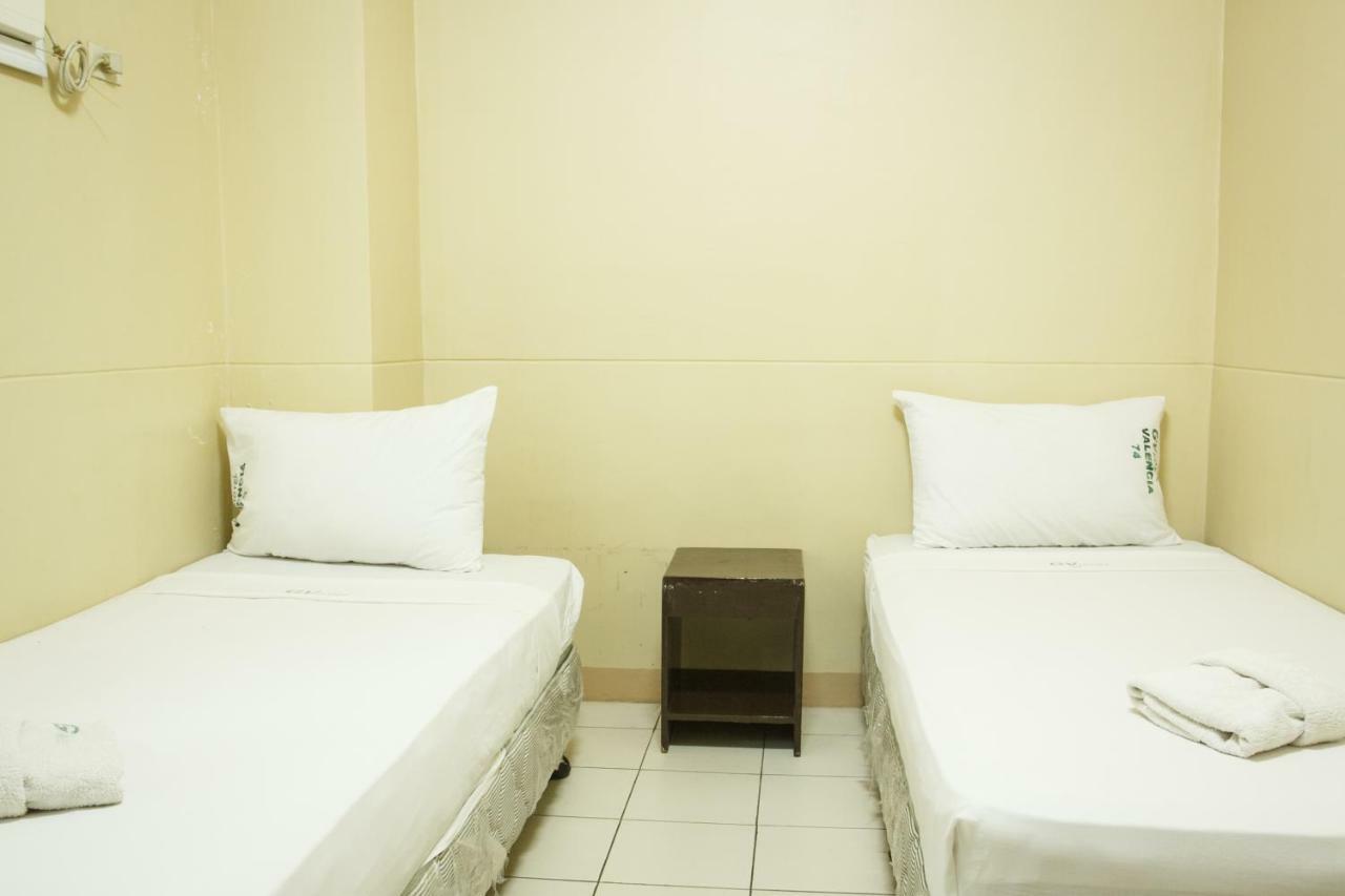 Gv Hotel - Valencia Екстер'єр фото
