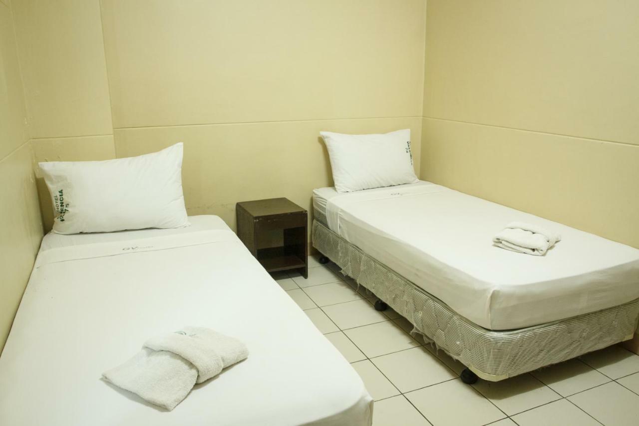 Gv Hotel - Valencia Екстер'єр фото