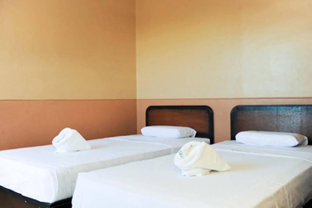 Gv Hotel - Valencia Екстер'єр фото